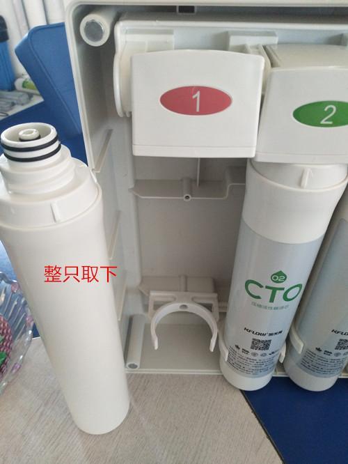 凈水器濾芯可以自己更換了！更換家用凈水器濾芯的4點(diǎn)注意事項(xiàng)